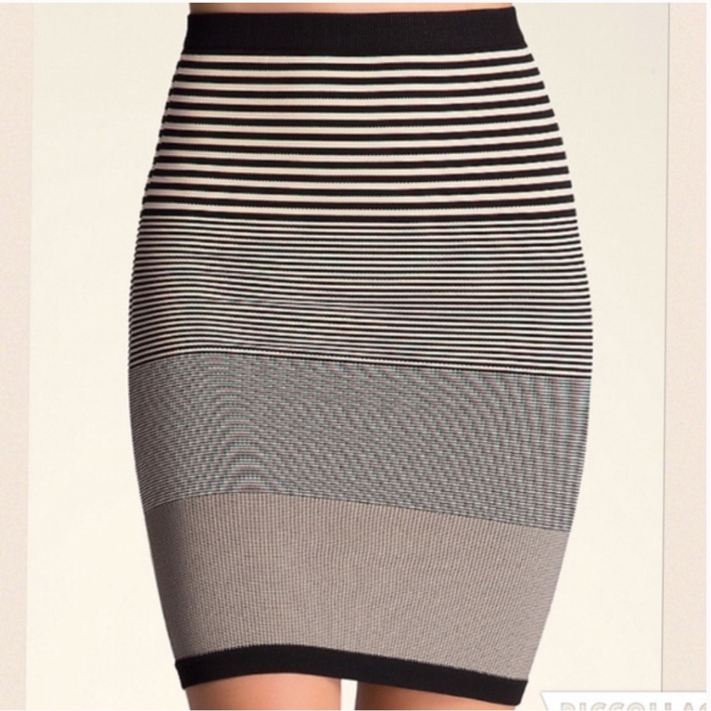 Bebe Black Spandex Bodycon Striped Pencil Skirt S